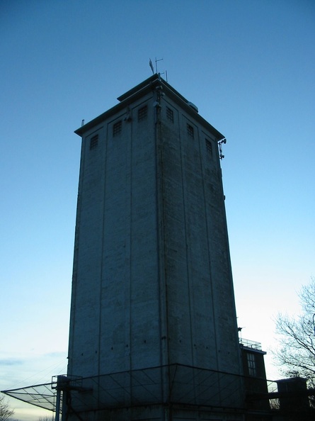 silo1.jpg